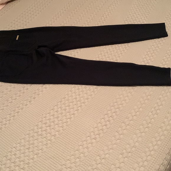 Lilly Pulitzer 28" Mia High-Rise Knit Legging Small Black - Picture 7 of 14